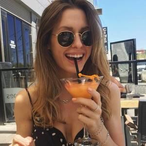 Meet your Posher, Madison